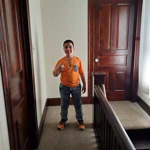 Meet your Posher, Adan